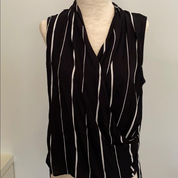 Fab’rik Black and white striped sleeveless top - Picture 2 of 6
